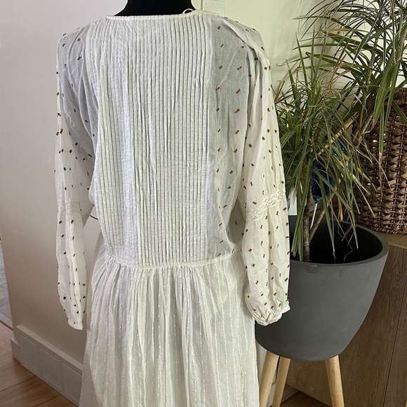 Zara Boho White Flowy Button Down Dress - Picture 7 of 13